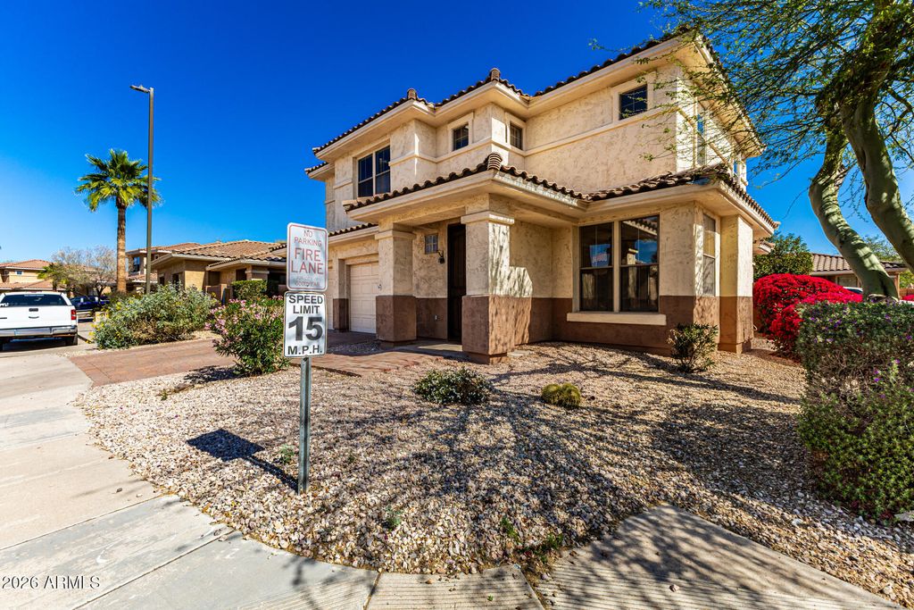 Photo of 13669 W Cypress Street, Goodyear, AZ 85395 (MLS # 6997503)