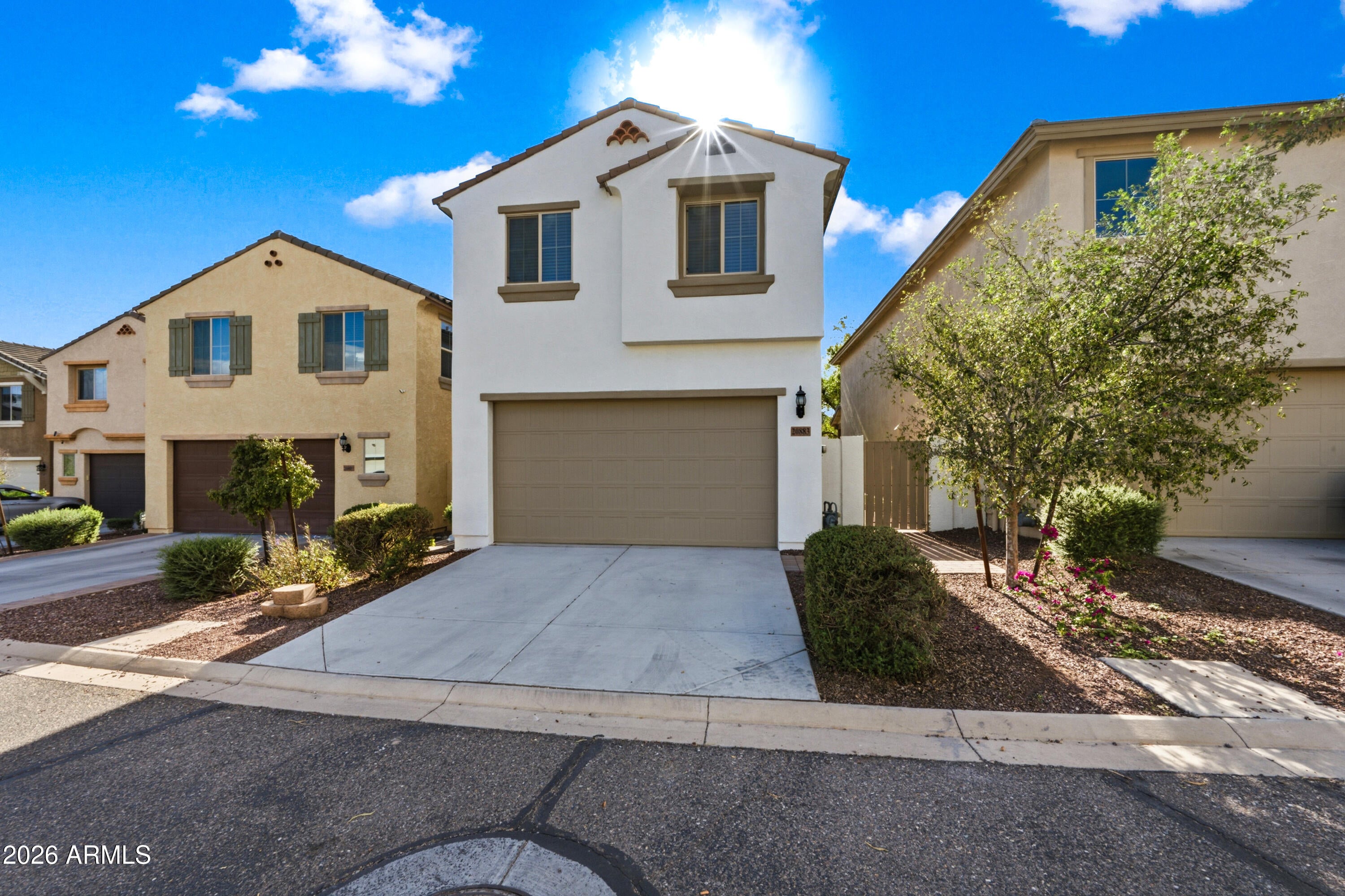 20883 W MAIDEN Lane