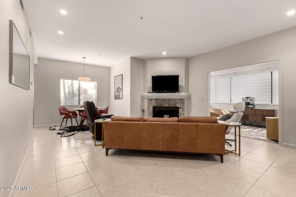 Photo of 15050 N Thompson Peak Parkway #1035, Scottsdale, AZ 85260 (MLS # 7054010)