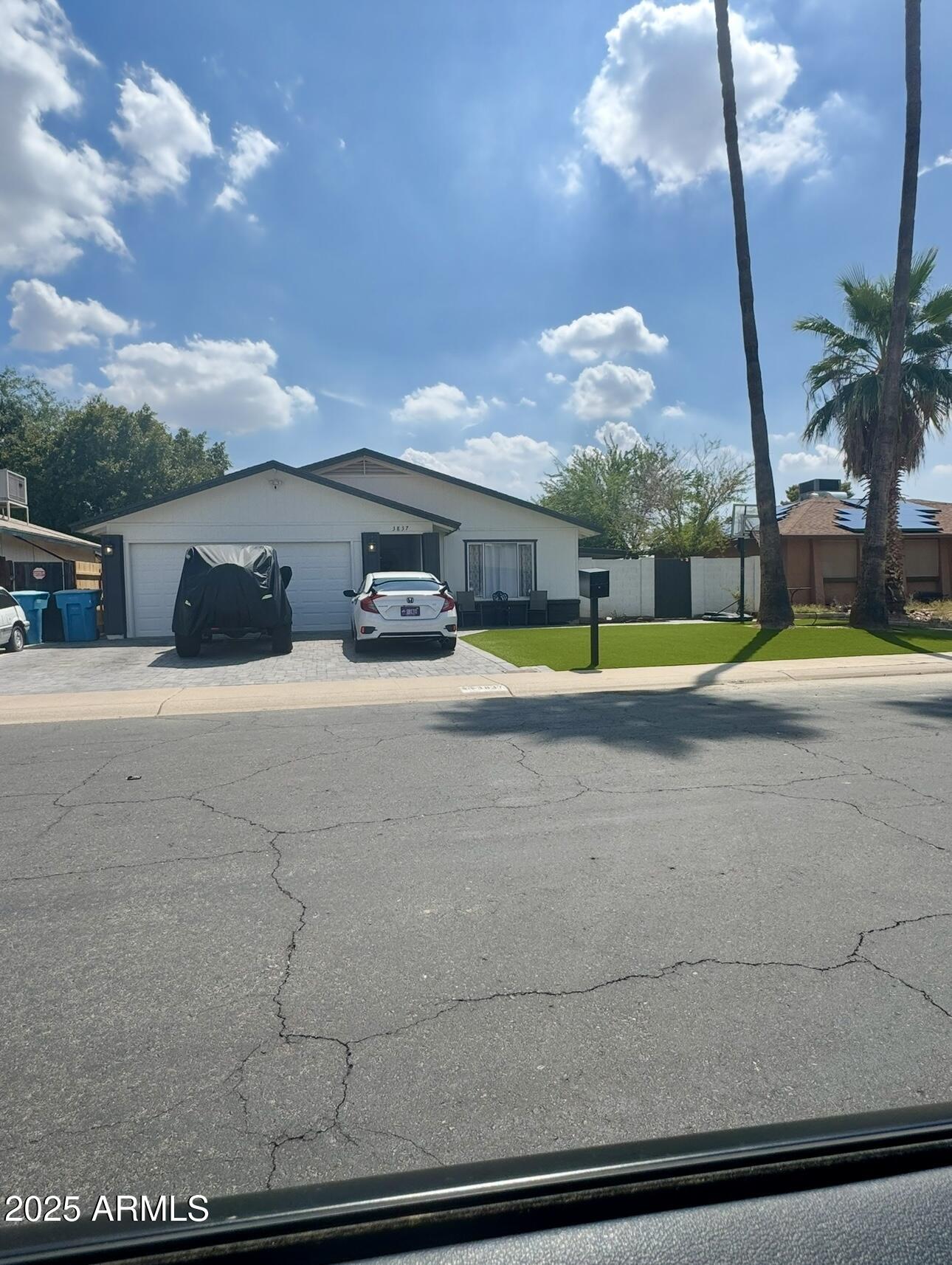 3837 W ACAPULCO Lane