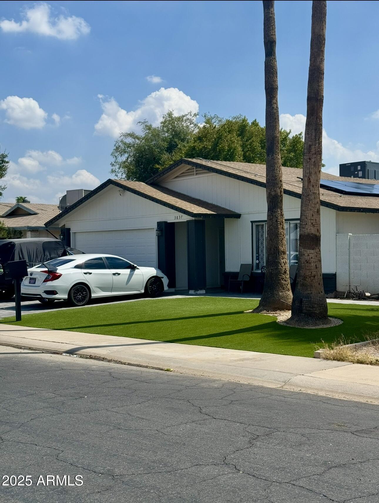 3837 W ACAPULCO Lane