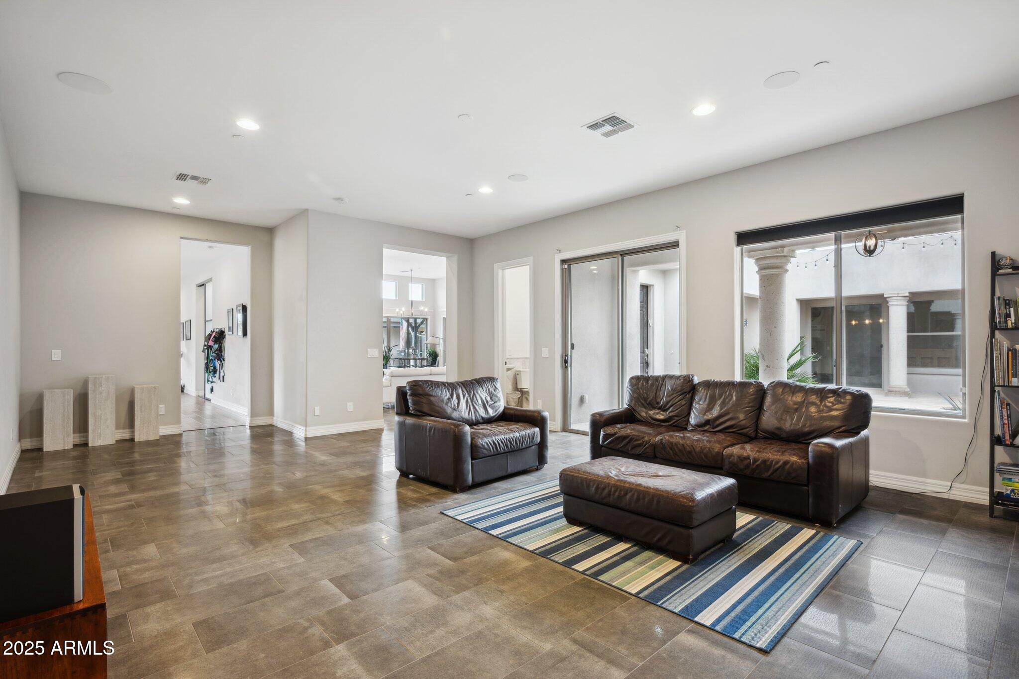 MONTE VISTA - Residential