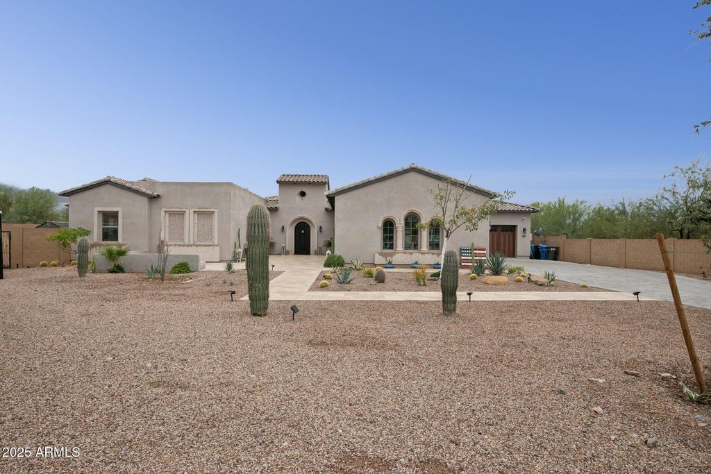 Photo of 5237 E Montgomery Road, Cave Creek, AZ 85331 (MLS # 6953035)
