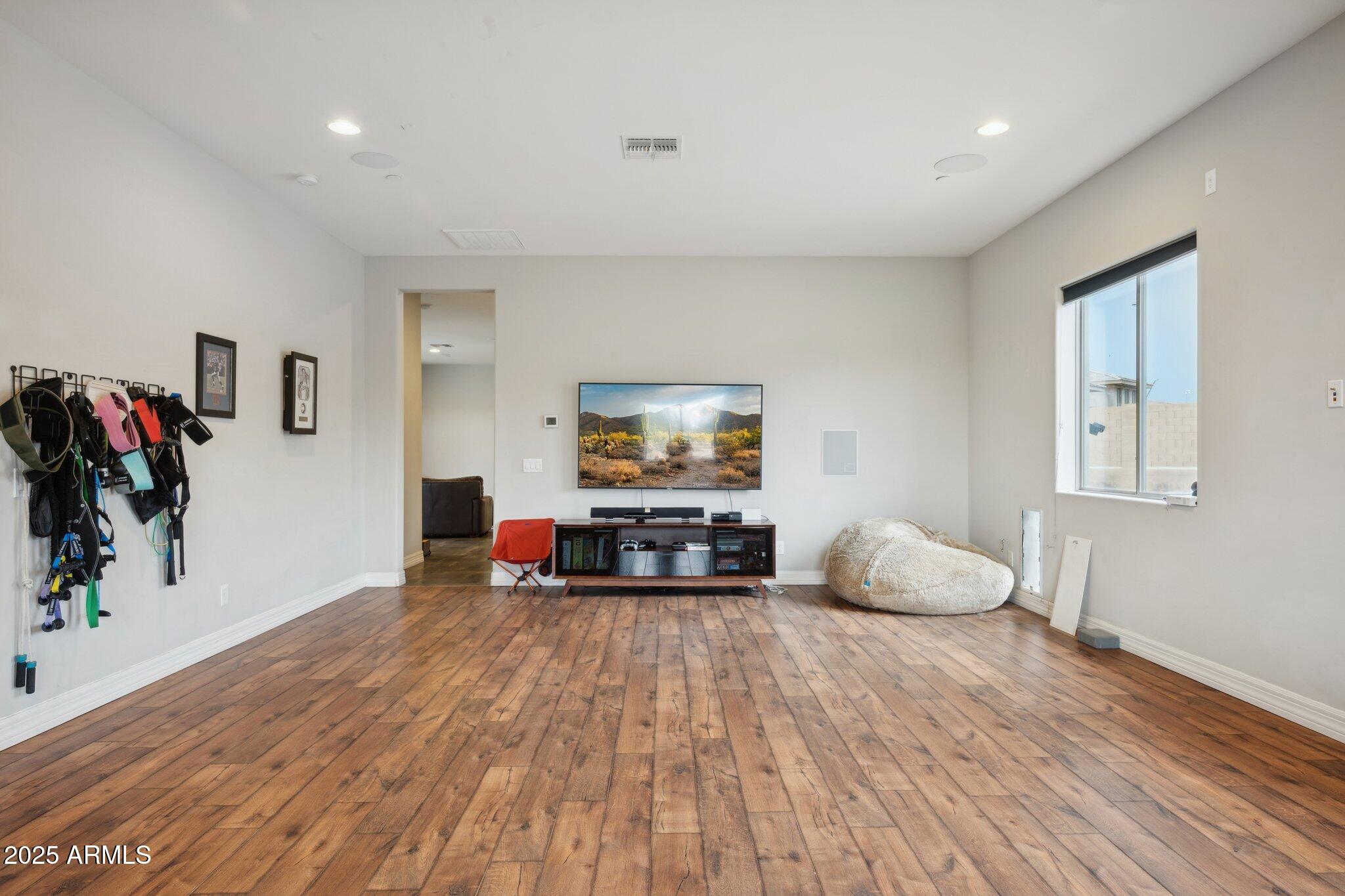 MONTE VISTA - Residential