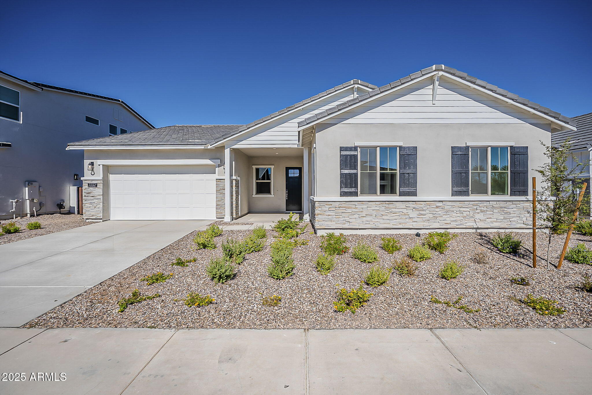 3332 W SUNSTONE Drive