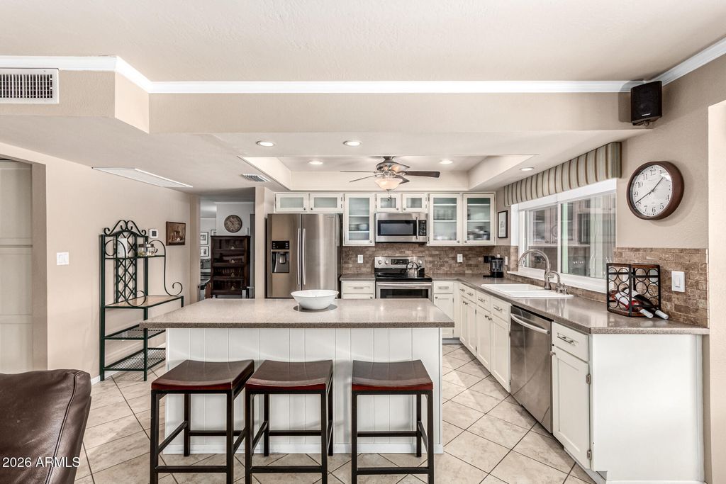 Photo of 615 W Chilton Street, Chandler, AZ 85225 (MLS # 6981474)