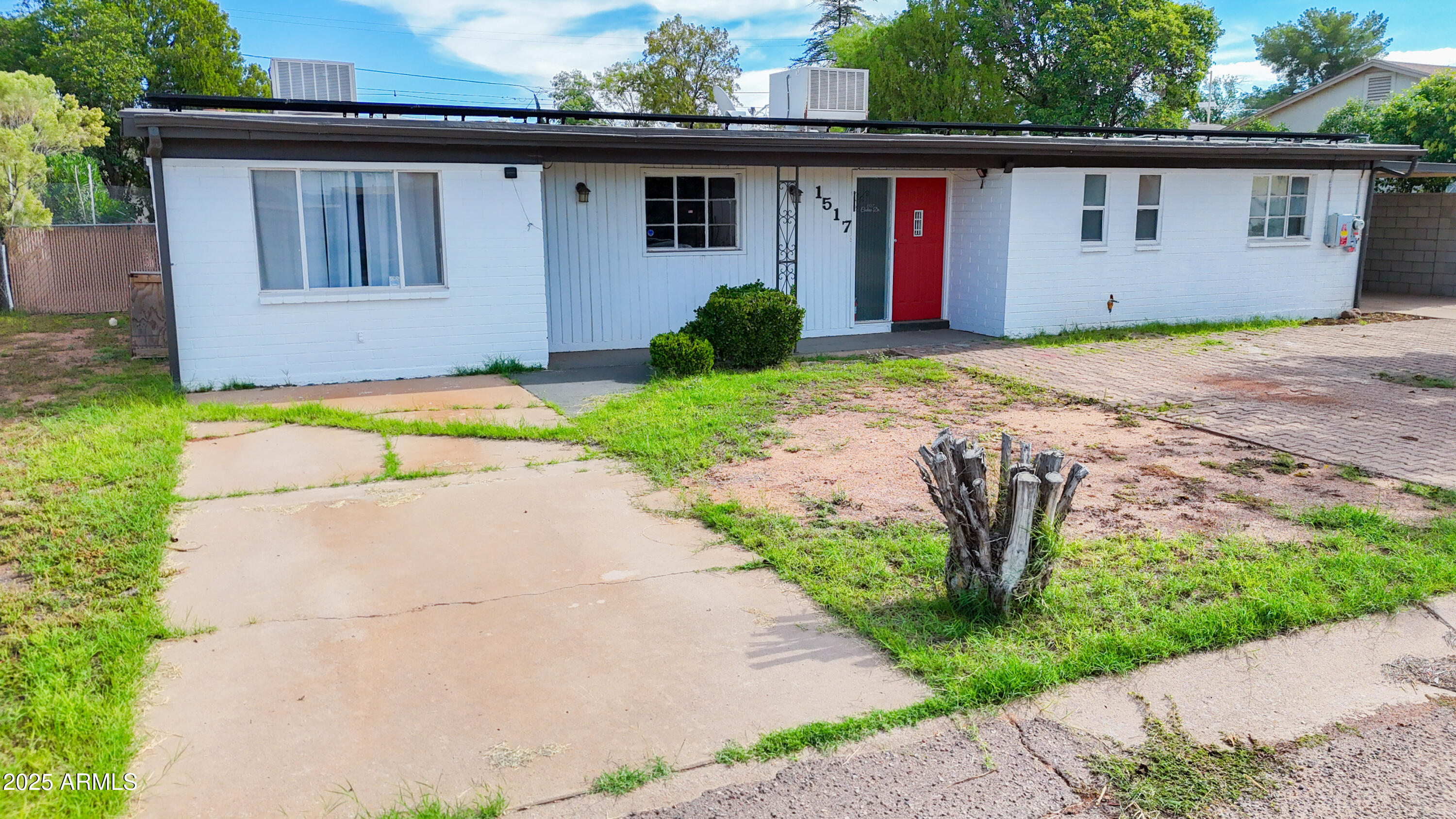 1517 Cochise Drive