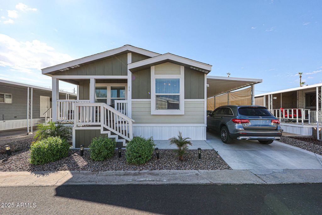 Photo of 10810 N 91st Avenue #66, Peoria, AZ 85345 (MLS # 6931182)