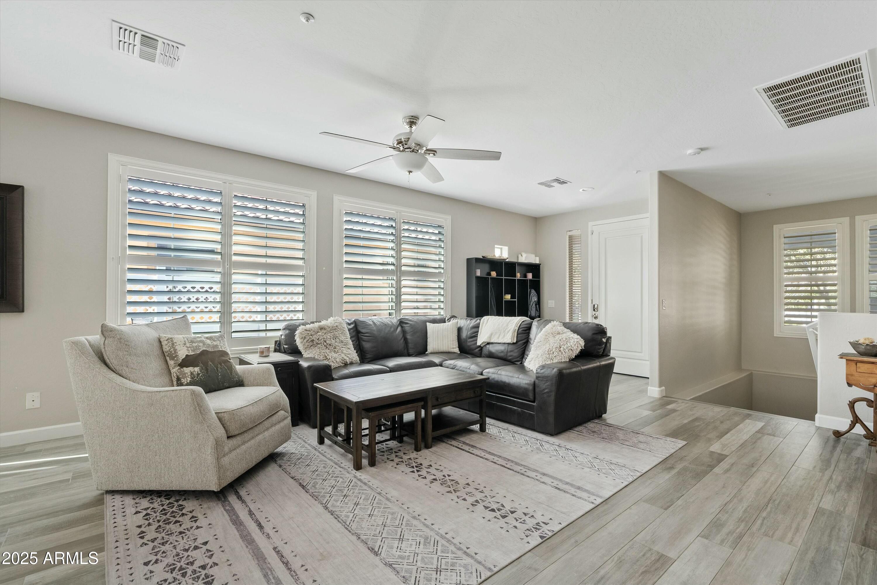 3021 E AGRITOPIA Loop N