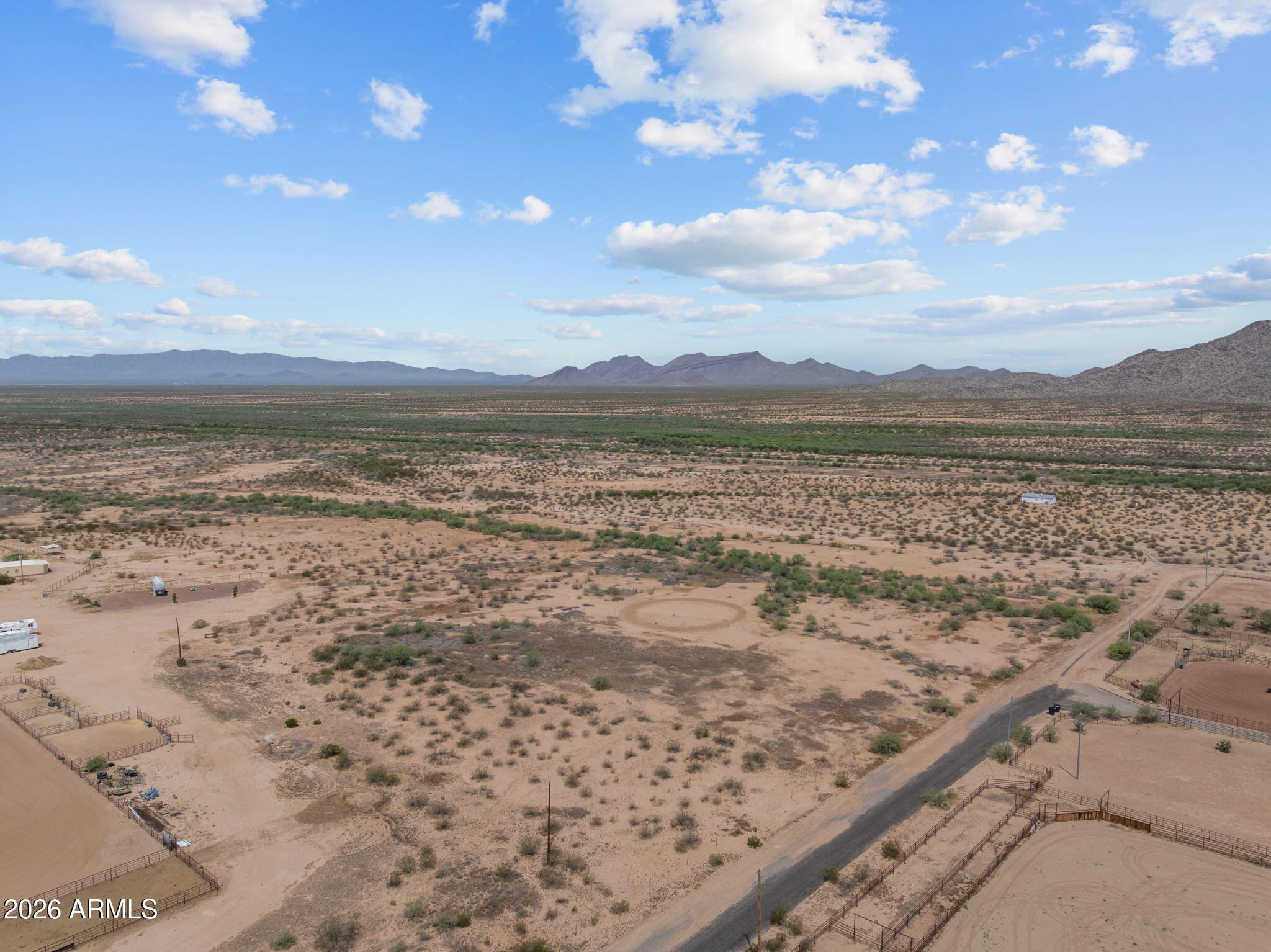 J-1 RANCHES RESURVEY (SURVEY) PARCELS 1-32 - Land