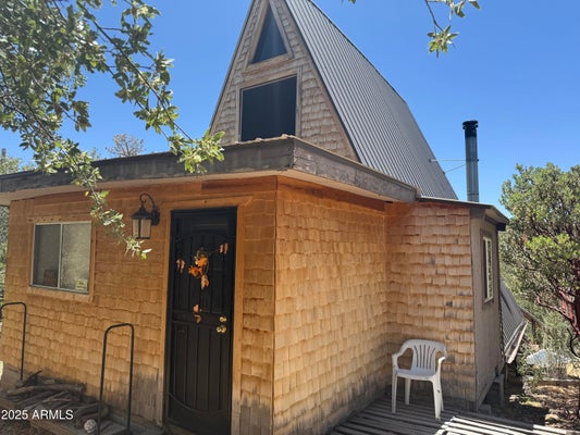 6557 MOUNTAIN VIEW RD, CROWN KING, AZ 86343 - Image ecfe3836fa4a5f4e64cd99ef094483ae/370959949