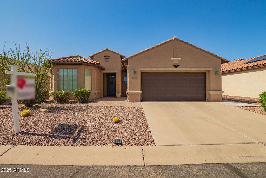 Photo of 5044 W Buckskin Drive, Eloy, AZ 85131 (MLS # 6881315)