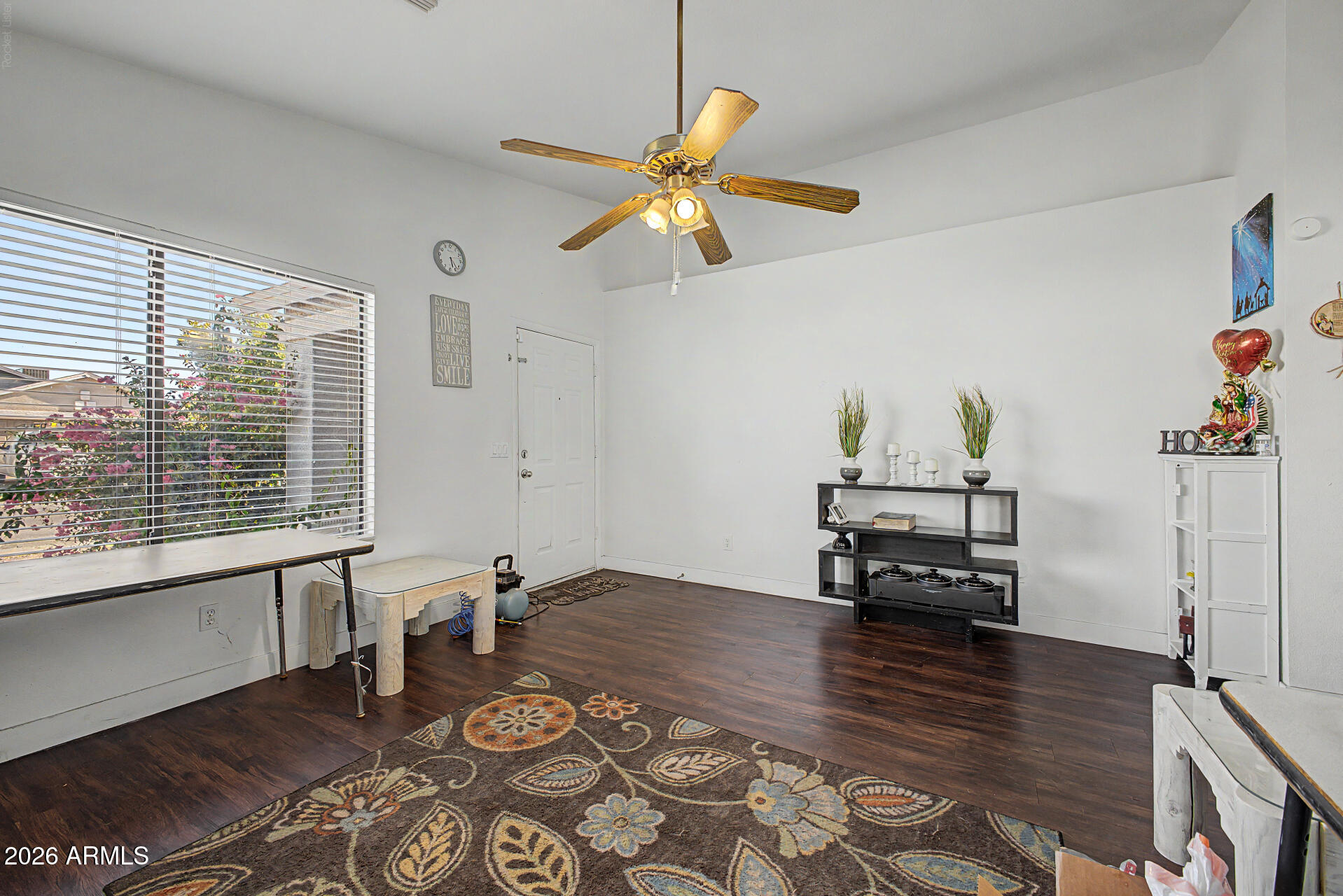 8534 W MARIPOSA Drive