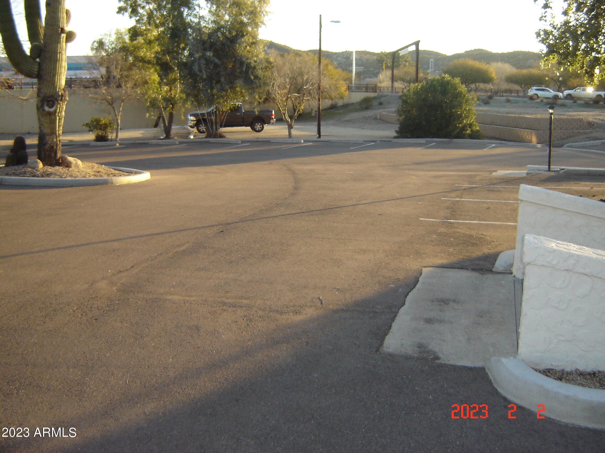 221 E APACHE Street 5