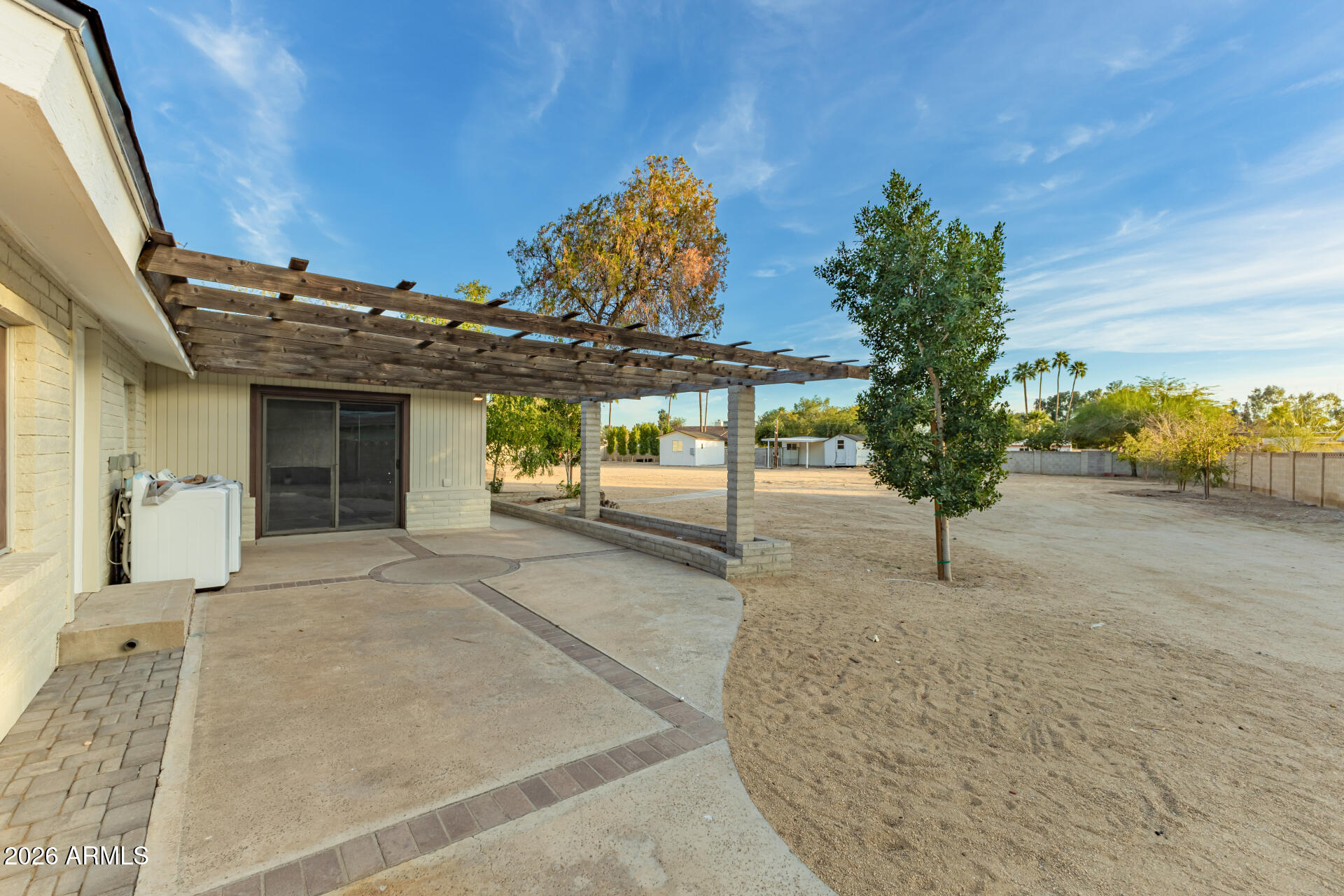 7143 W UNION HILLS Drive