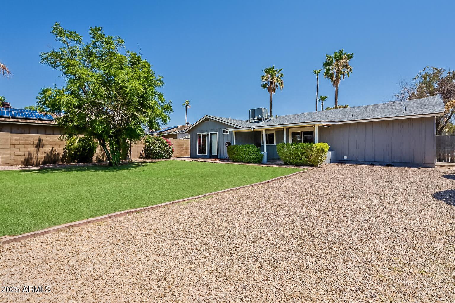 3520 E ANDERSON Drive