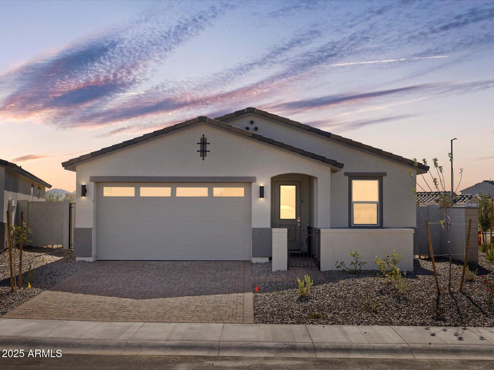 30513 W OLEANDER Way