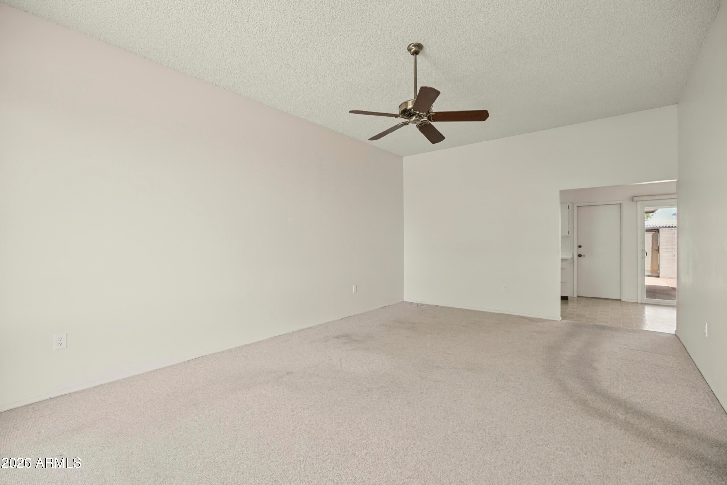 13414 N Hawthorn Drive