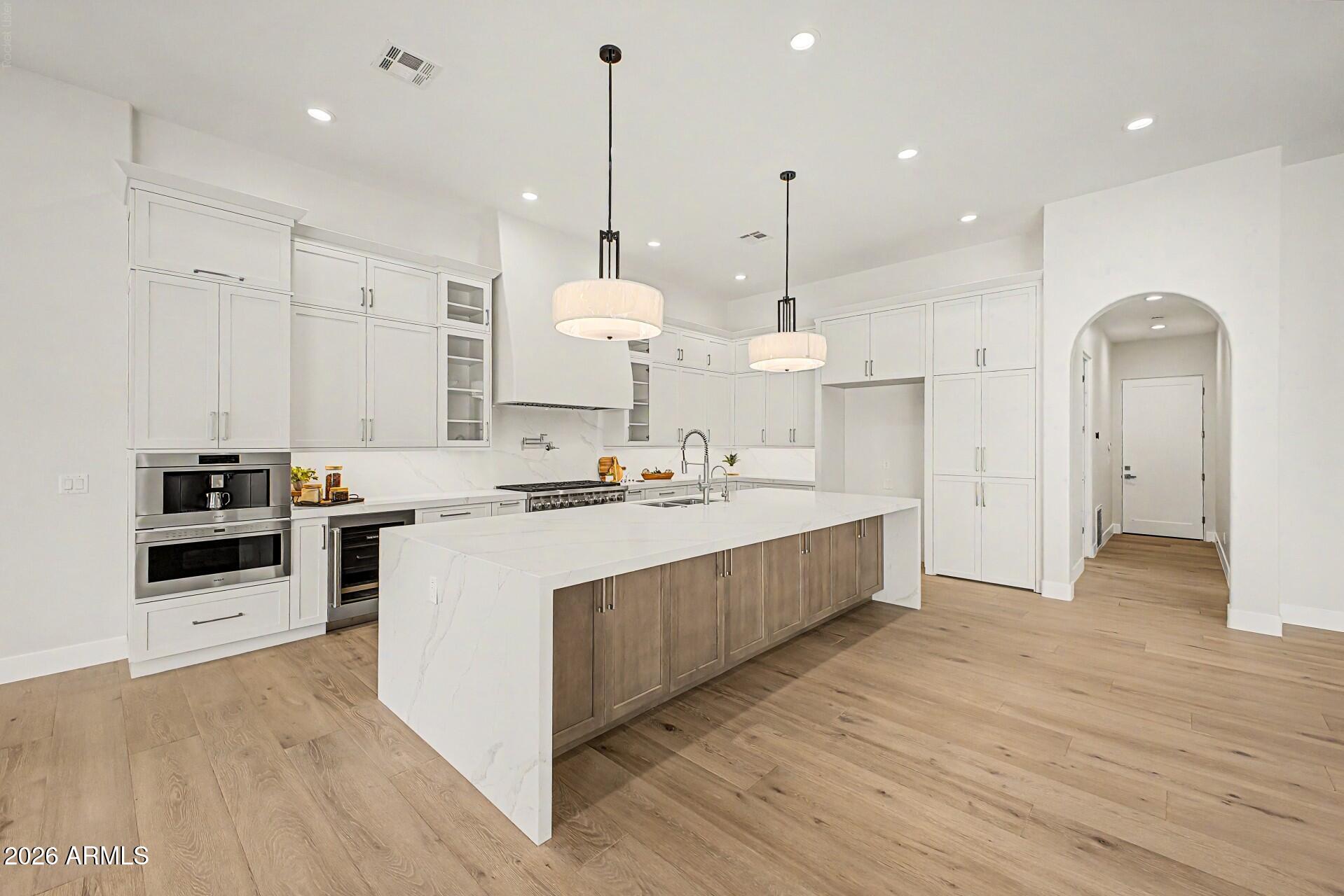 6431 E FLATIRON Loop