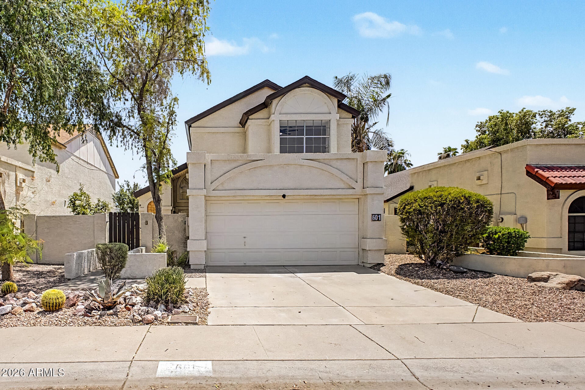 601 E WESCOTT Drive