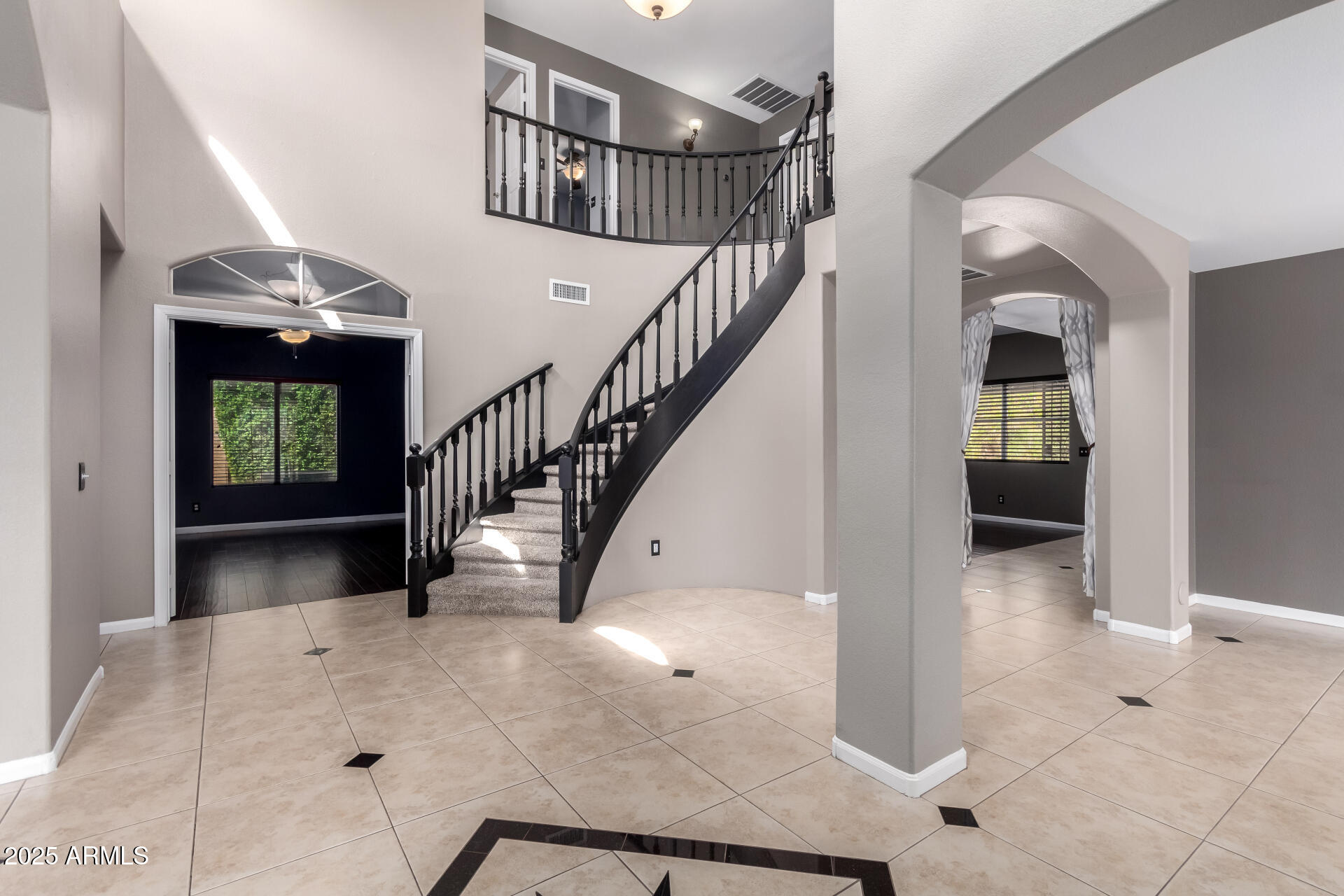 1210 E AZURE SEA Lane