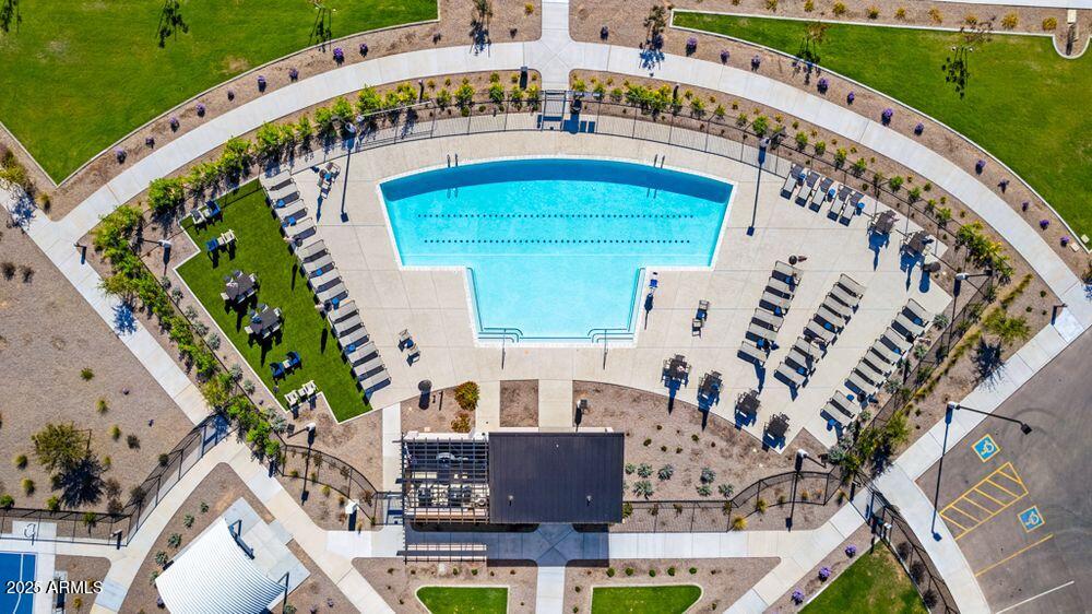 9956 W MITCHELL Avenue