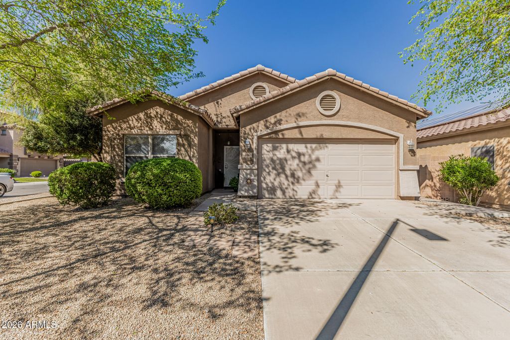 Photo of 186 W Desert Vista Trail, San Tan Valley, AZ 85143 (MLS # 6994990)