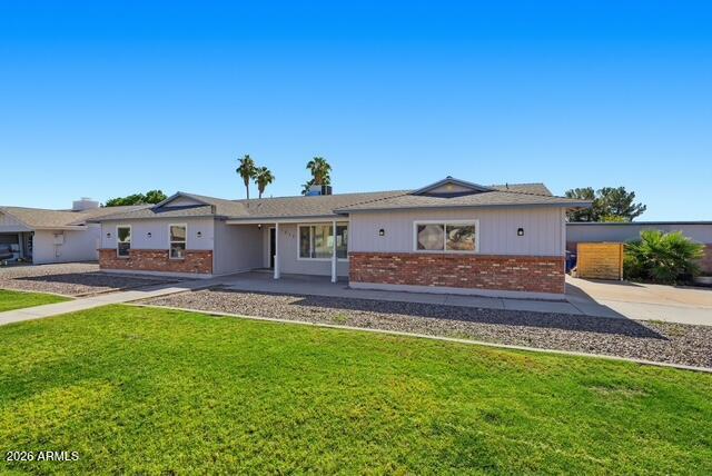 1517 E MCLELLAN Road