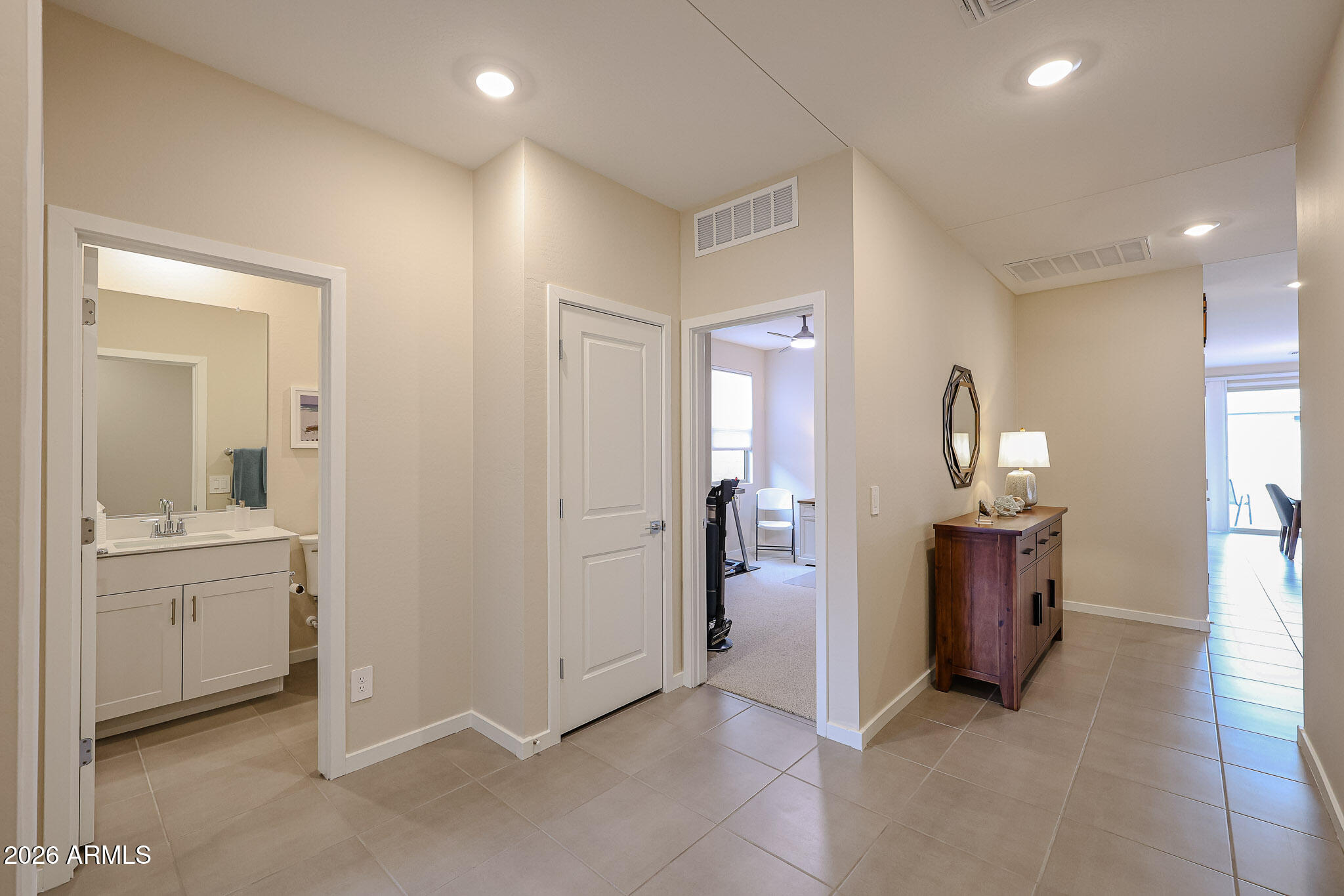 16062 W GRAY FOX Trail