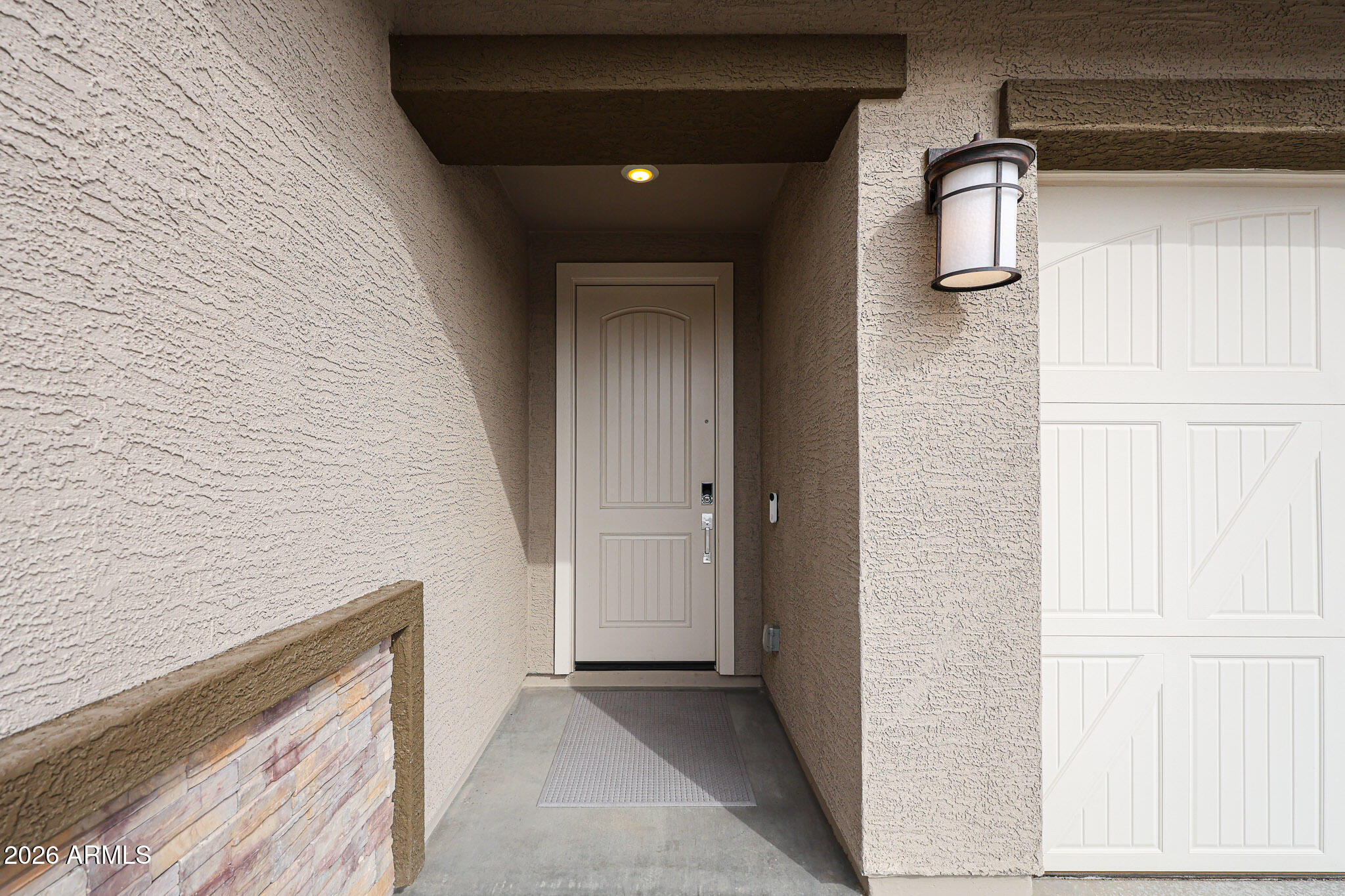 16062 W GRAY FOX Trail