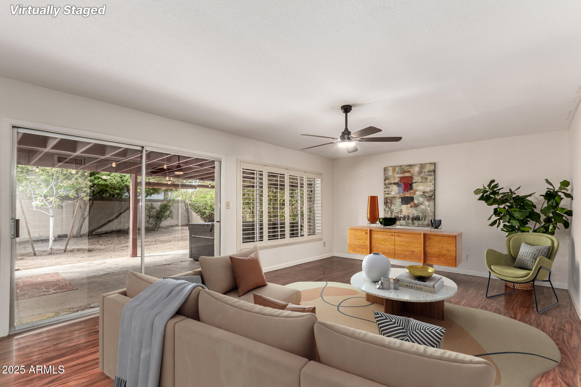 725 E MCNAIR Drive