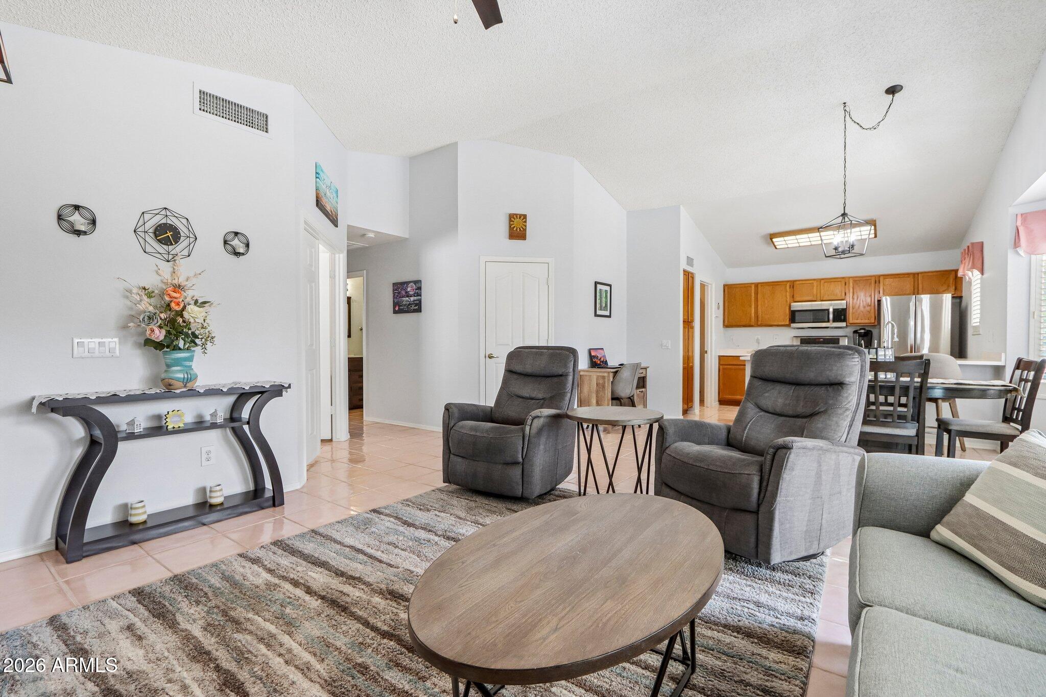 1950 E WINGED FOOT Drive
