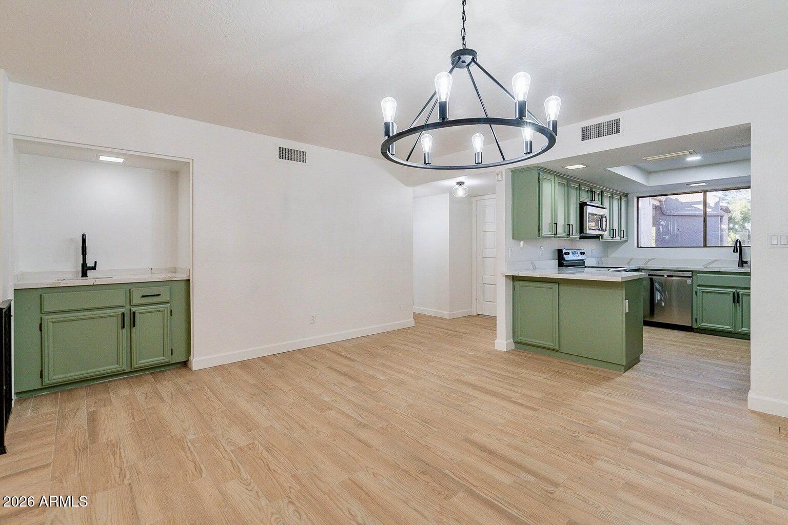 CORTE MADERA - Residential