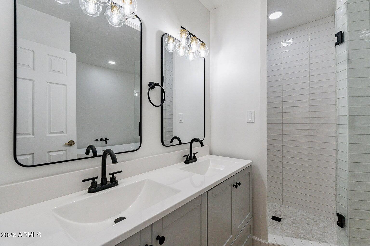CORTE MADERA - Residential
