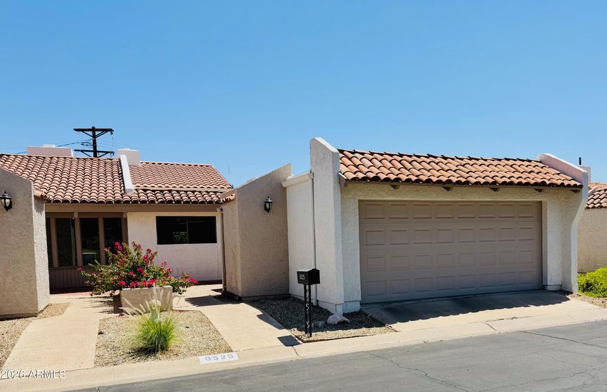 Fully remodeled home, complete with new bathrooms, a gorgeous kitchen, new flooring throughout and lighting. The home features high-beamed-ceilings with lots of natural light. There is a wet bar in the dining area. The primary suite includes a large closet and soaking slipper tub in primary bath. There is a 2 car garage attached to this home, and lots of guest parking. Additionally, the home comes with access to community features that include a pool, a beautiful common area and pickle ball courts. Close to many trendy restaurants and just minutes from downtown. Very quiet and private gem. Easy to show.