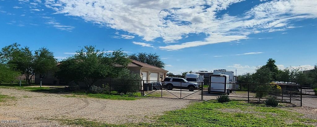 Photo of 9979 E Renard Road, San Tan Valley, AZ 85143 (MLS # 6937310)