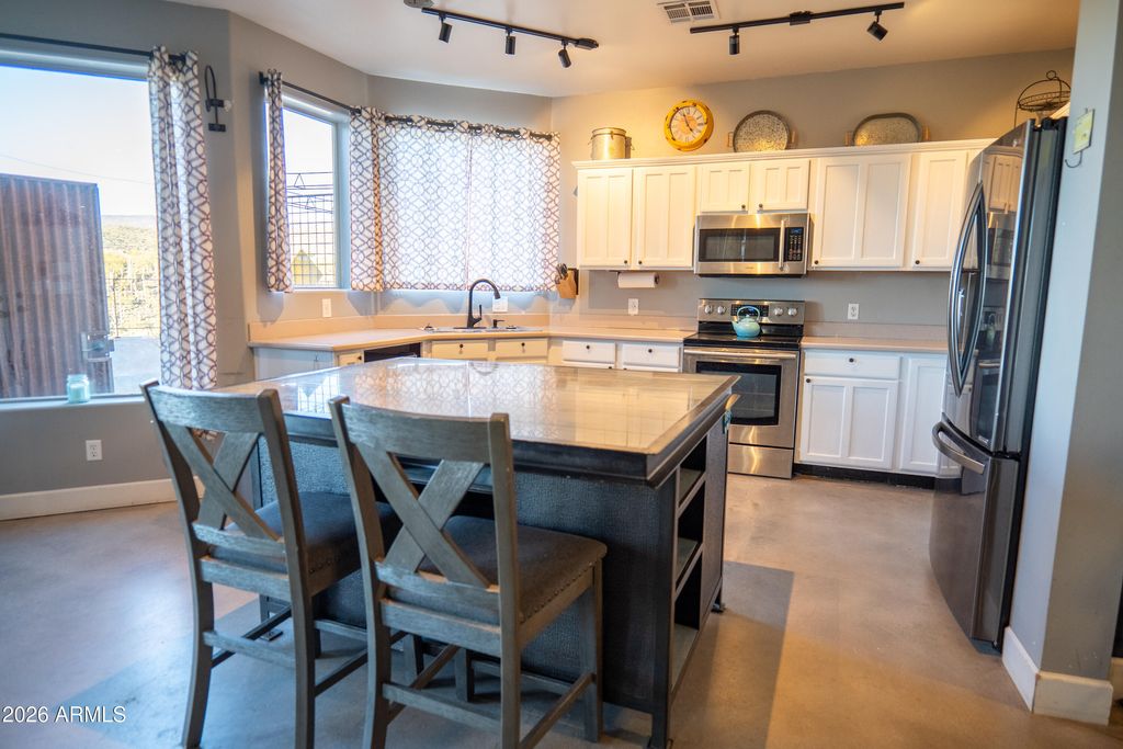 Photo of 42812 N 22nd Street, New River, AZ 85087 (MLS # 6980606)