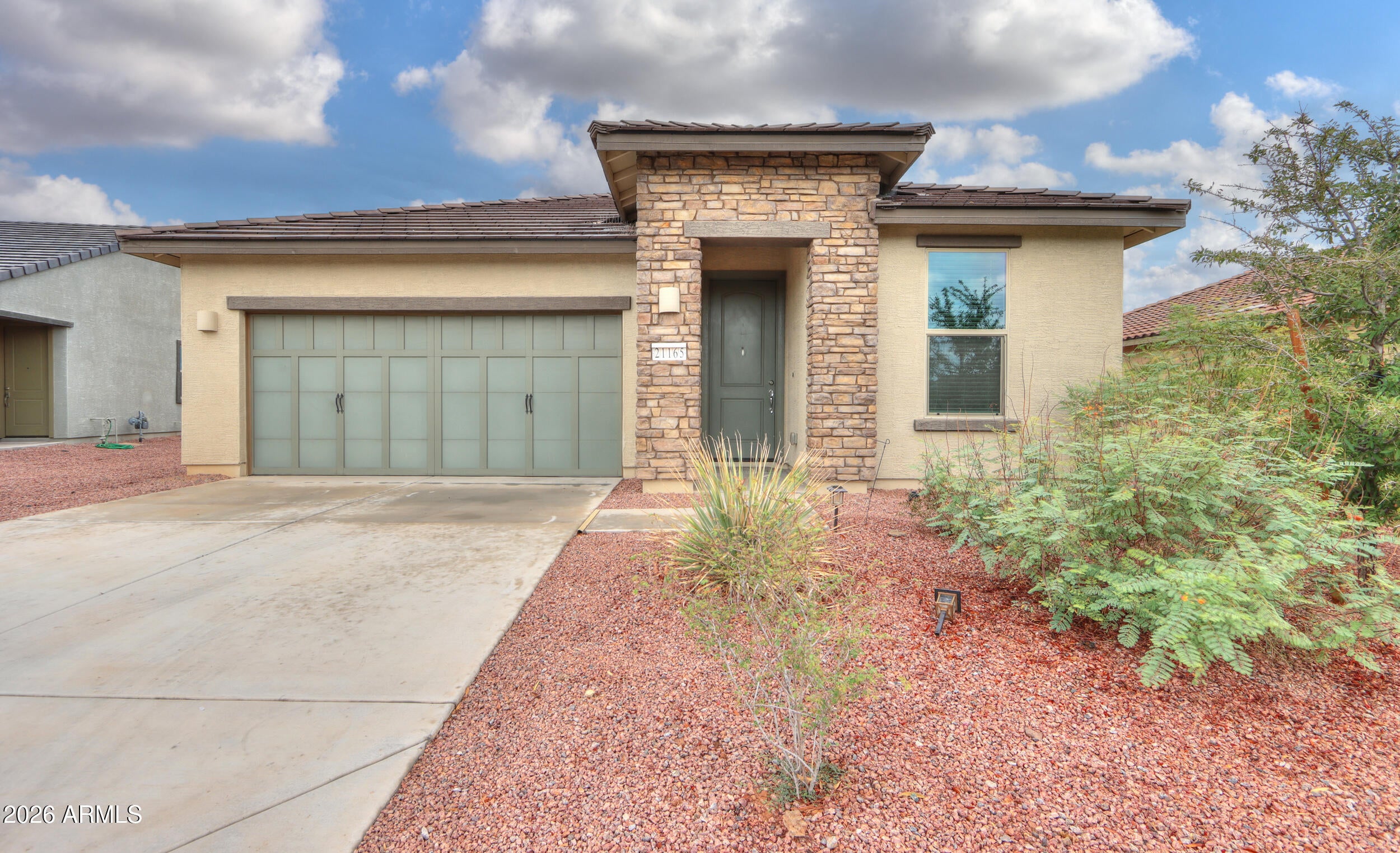 21165 N Evergreen Drive