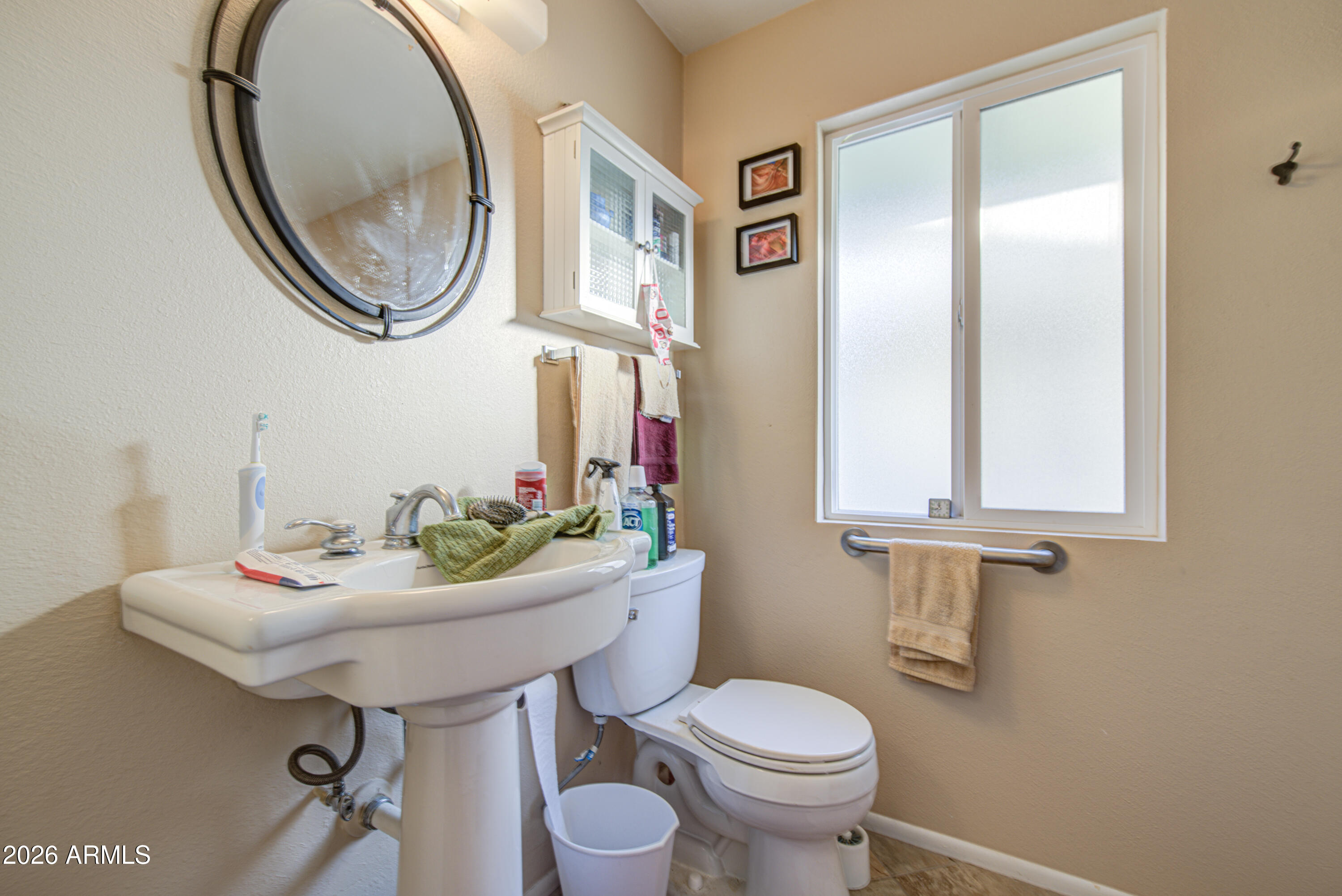 10022 W KINGSWOOD Circle