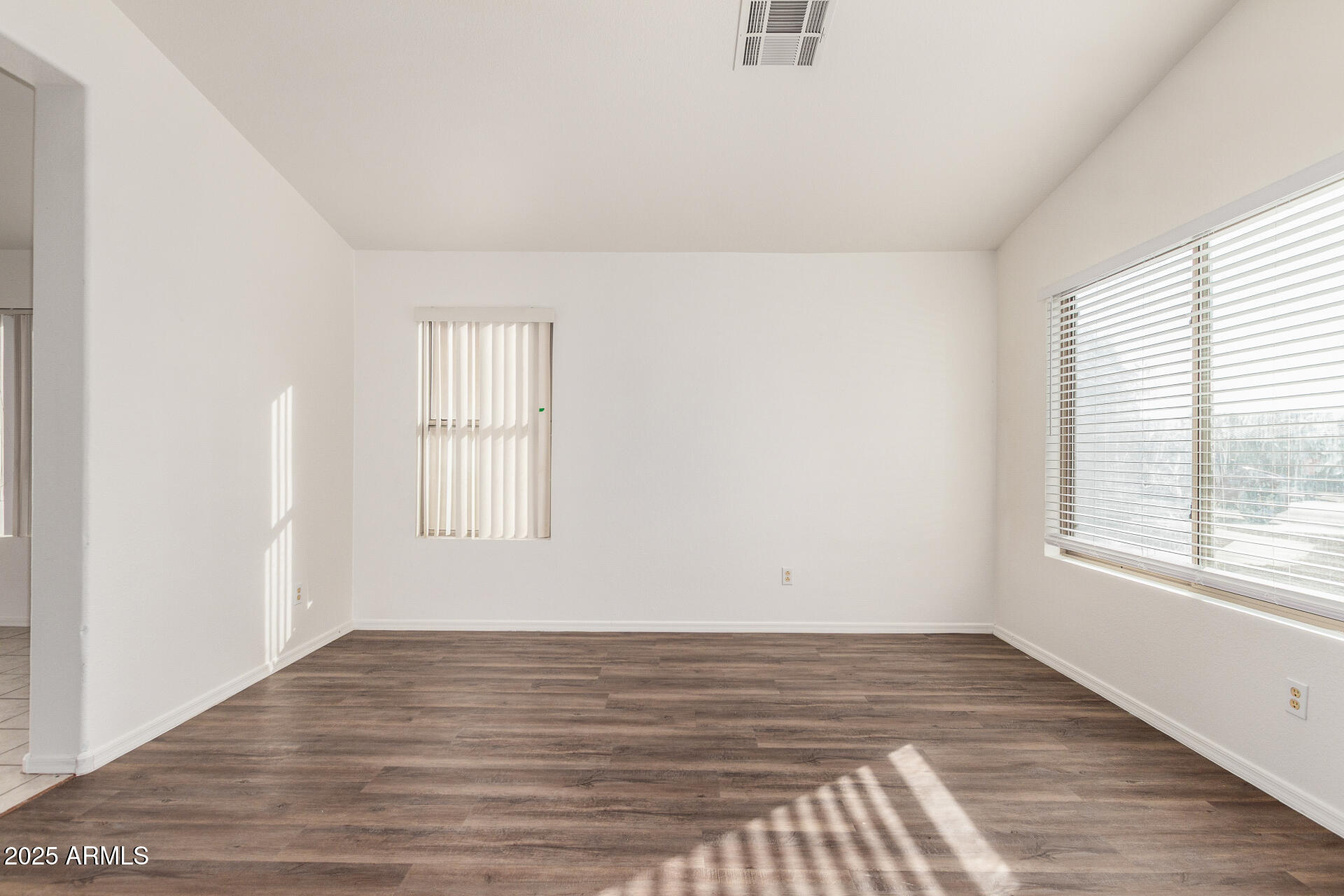 15928 W SMOKEY Drive