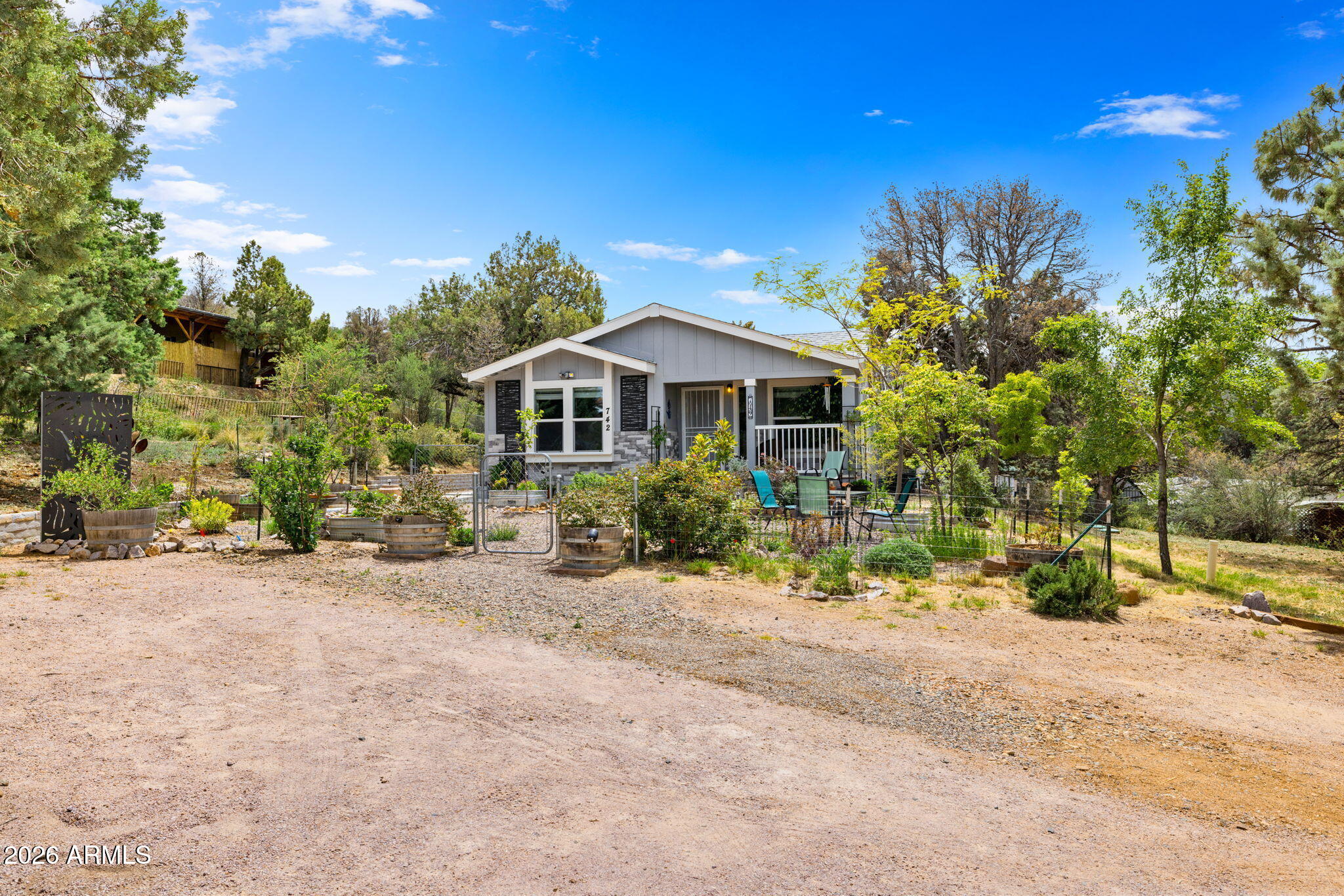 742 S TOPAZ Trail