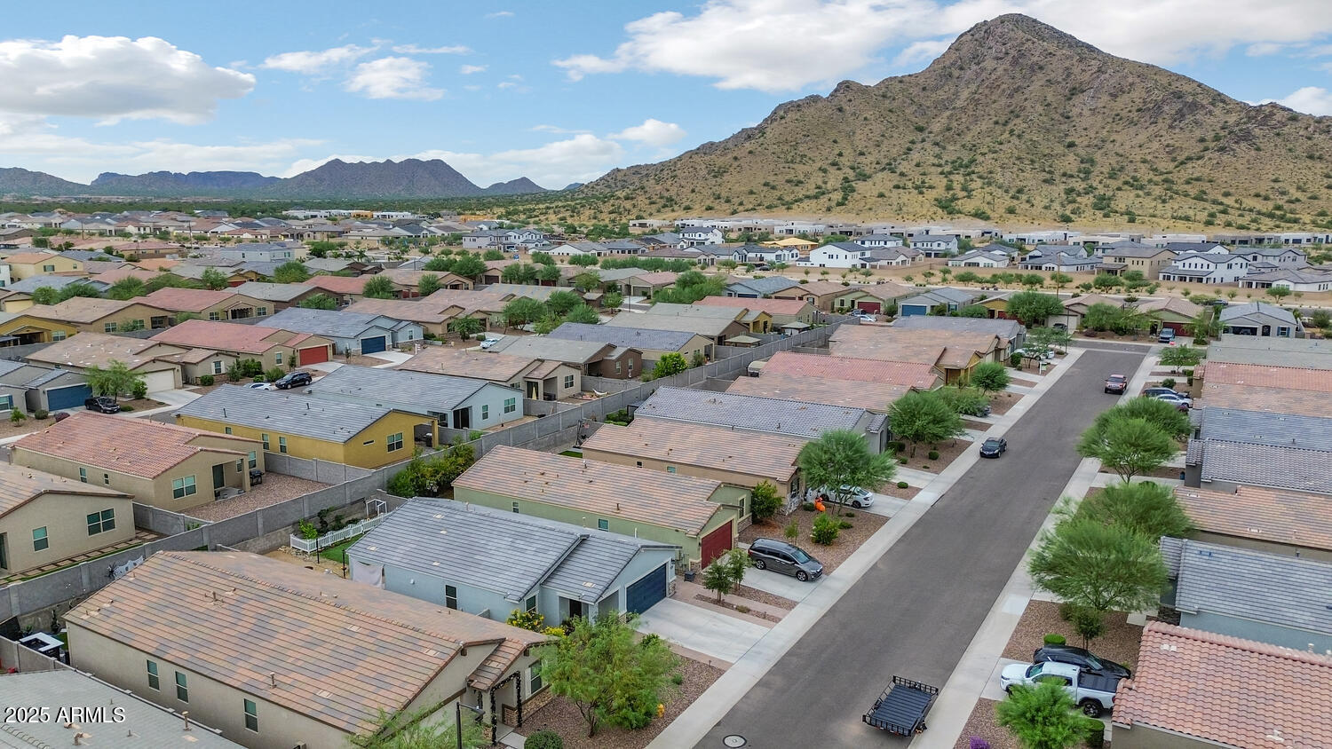 4531 W GREENLEAF Drive