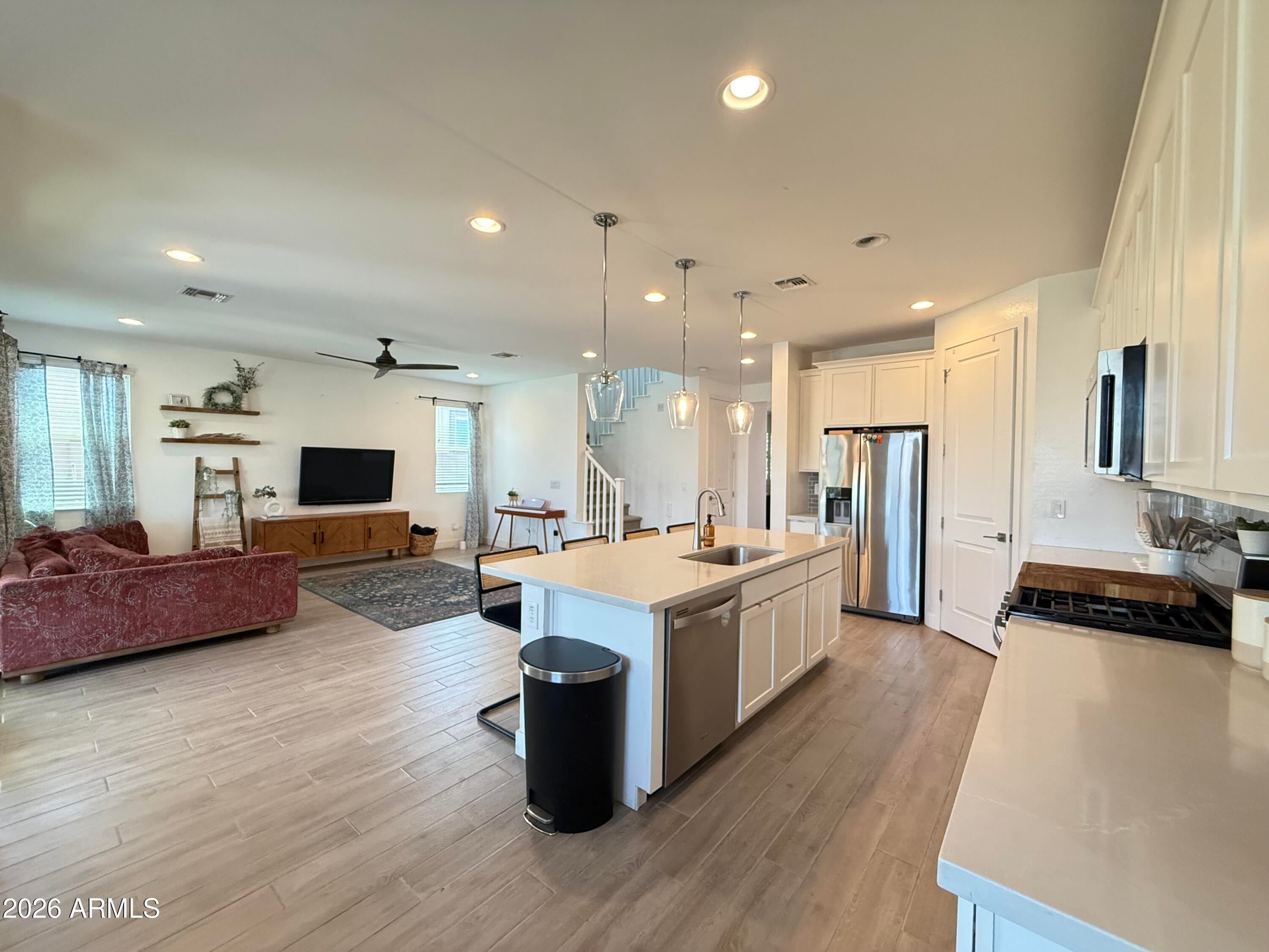 10312 E REVOLUTION Drive