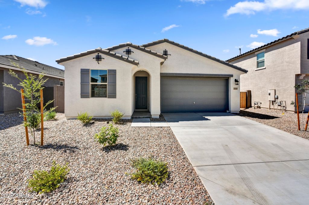 Photo of 37567 W Patterson Street, Maricopa, AZ 85138 (MLS # 6926717)