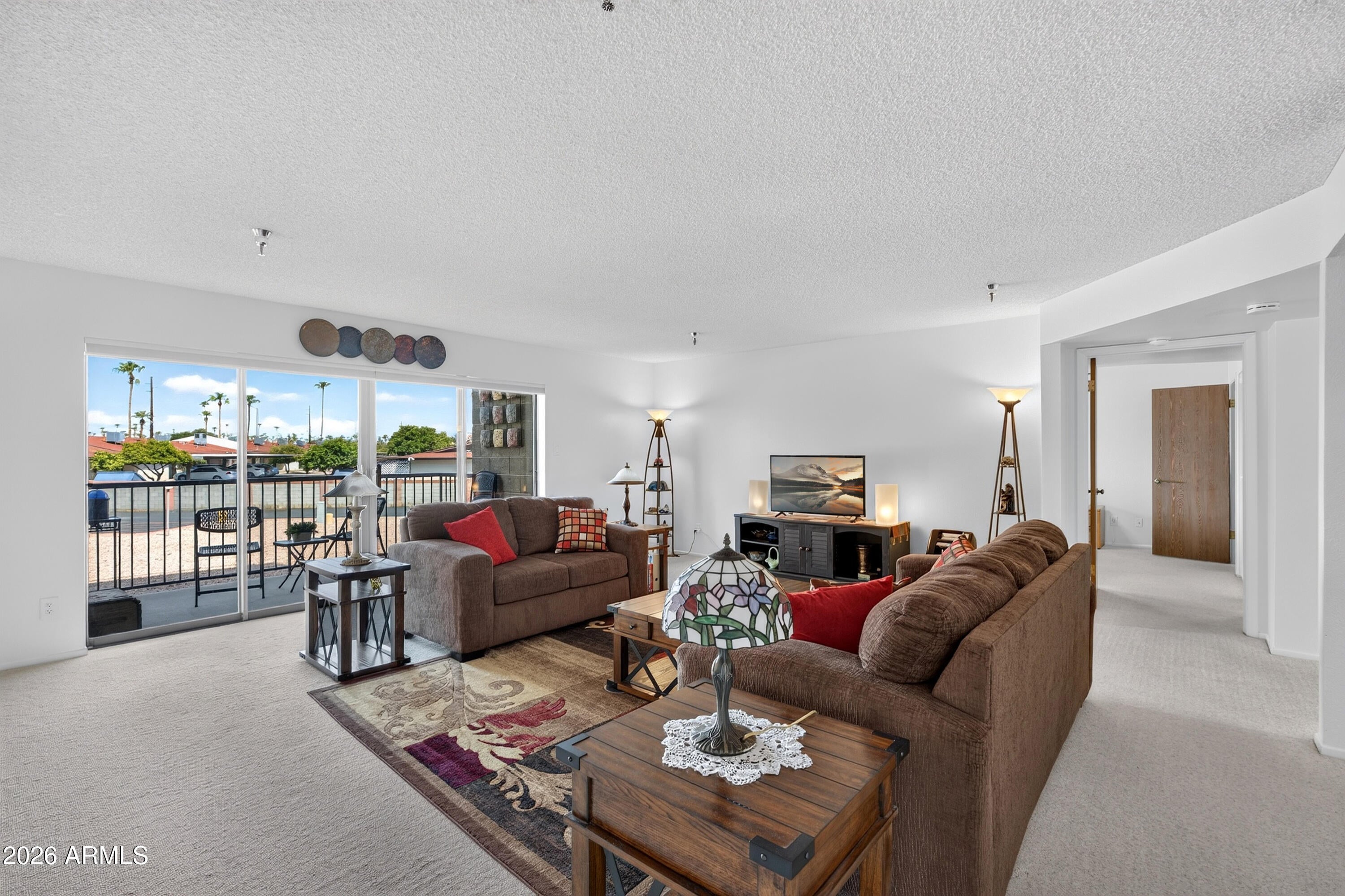 425 S PARKCREST -- 318