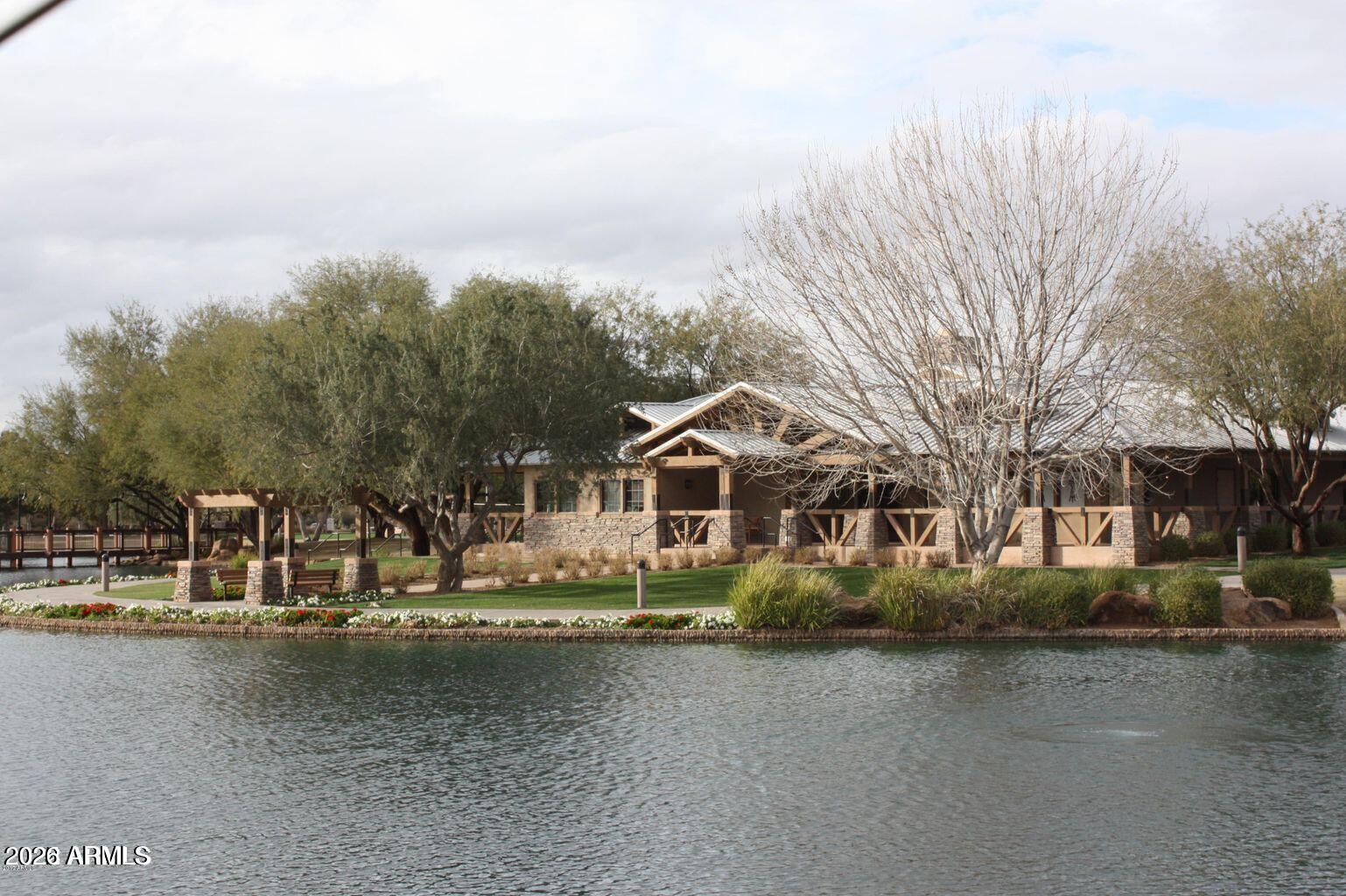 3775 E SANTA FE Lane