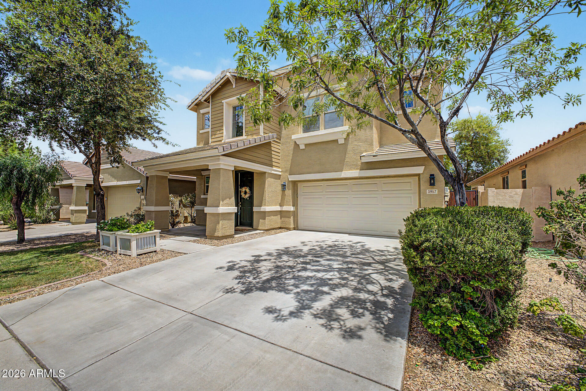 3957 S VINEYARD Court