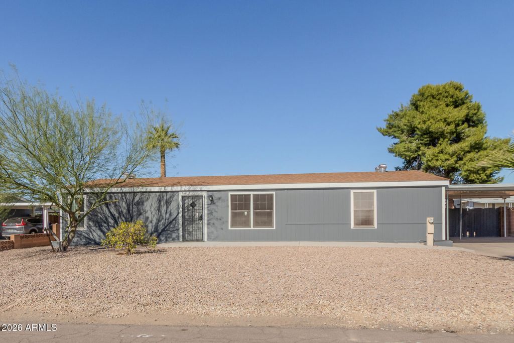 Photo of 6622 W Mary Jane Lane, Glendale, AZ 85306 (MLS # 6983693)