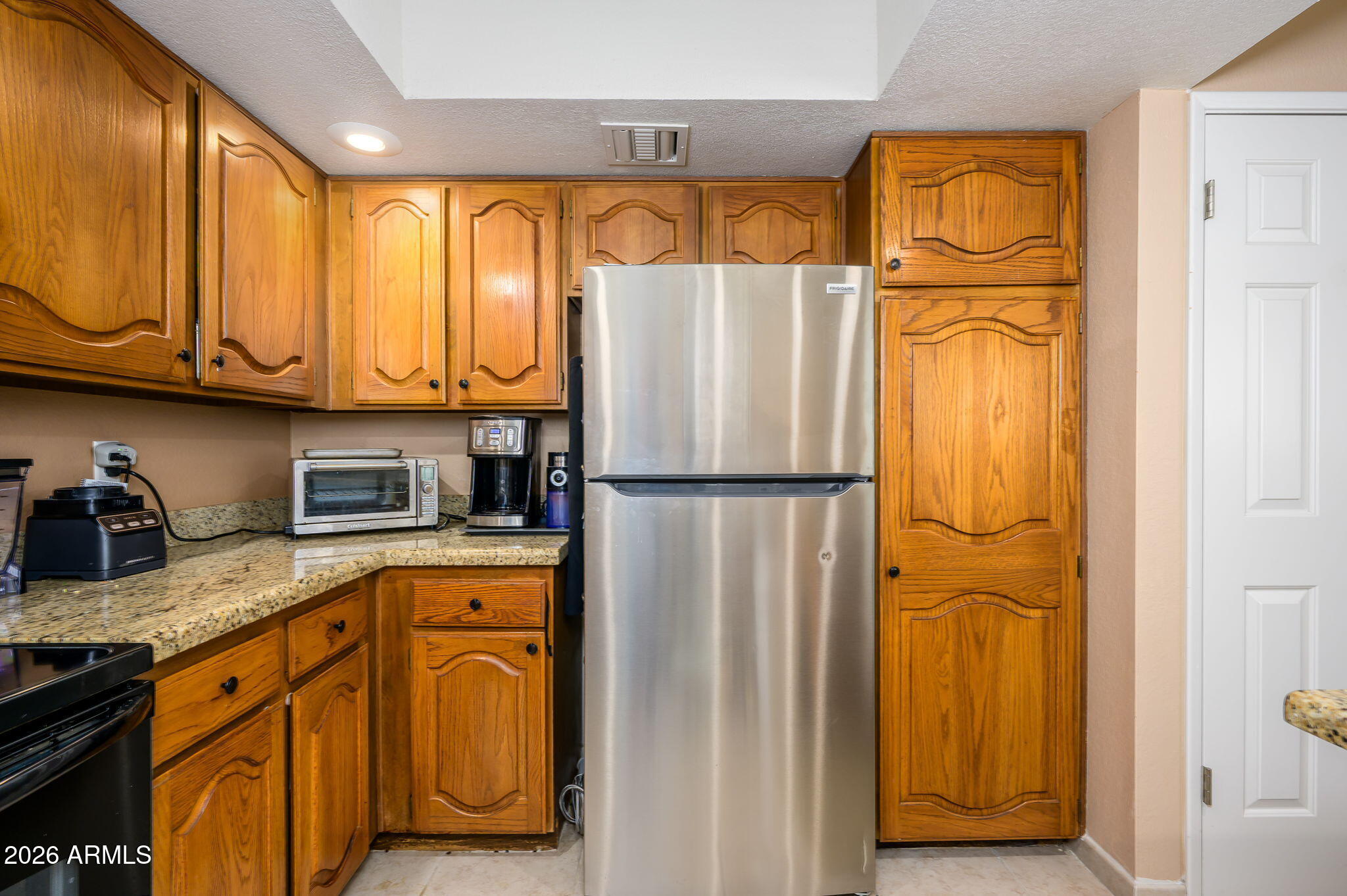 12212 N PARADISE VILLAGE Parkway S 335