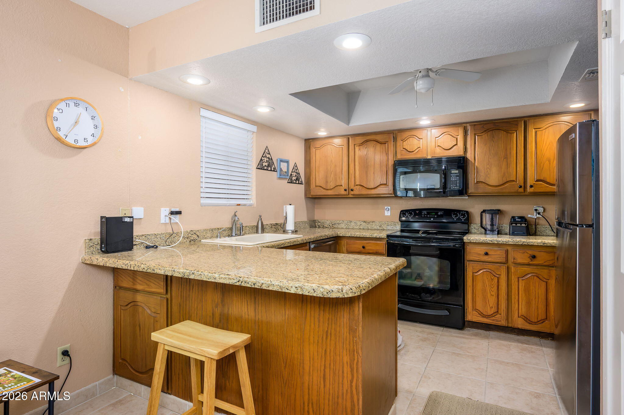 12212 N PARADISE VILLAGE Parkway S 335